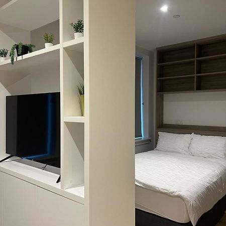London Heathrow Airport Apartment Voyager House Terminal 12345 - Ev Electric And Parking Available! Χίλινγκτον Εξωτερικό φωτογραφία